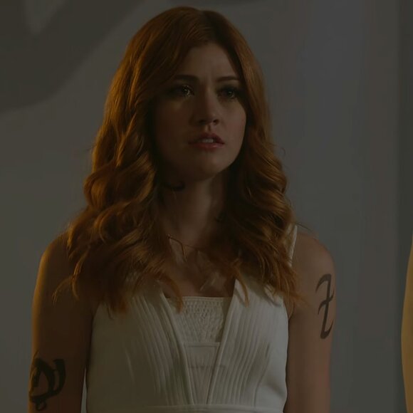 A.L.C. Leigh Top in White ASO Clary Fray - Picture 12 of 14